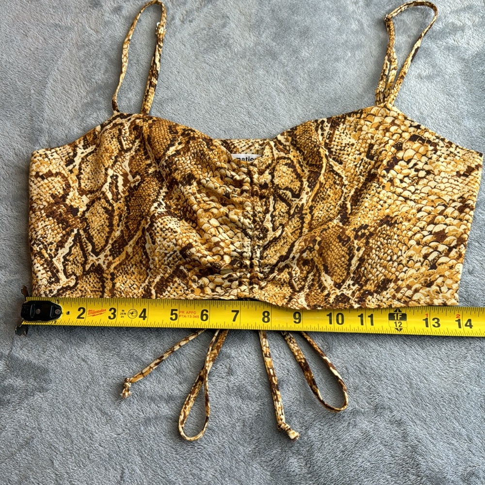 NWOT Reformation Ali Boa Crop Top Snake Print Size 2 - Picture 13 of 13